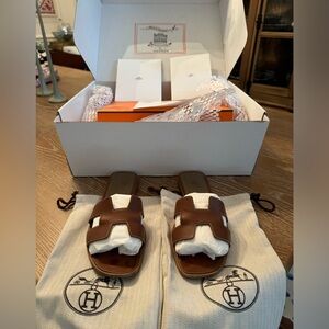 Hermes Oran Gold Sandals size 38.5